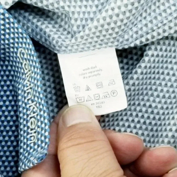 Calvin Klein Medium 15-15.5 slim Fit Spread Collar 4 Way Stretch Mini Polka Dots - Picture 11 of 11